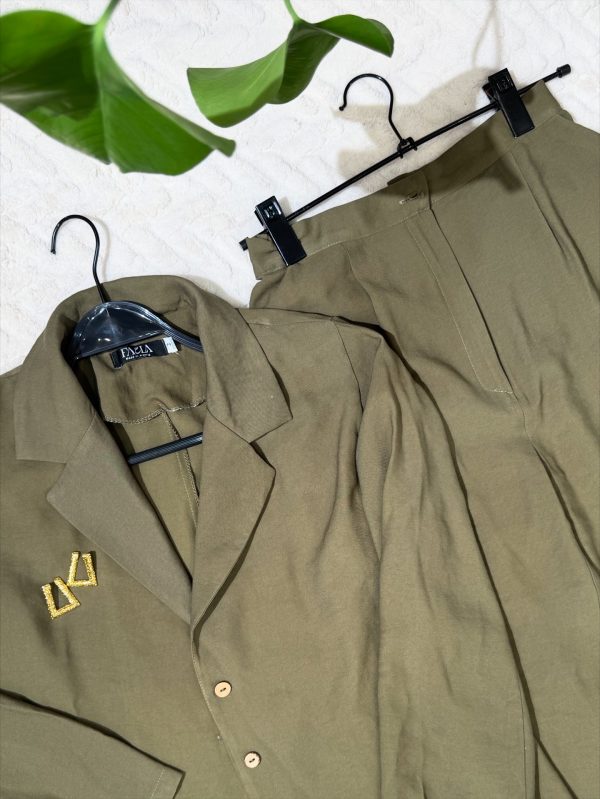 Costume leaf – Image 9