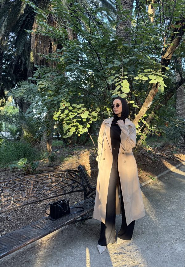 Trenchcoat – Image 2